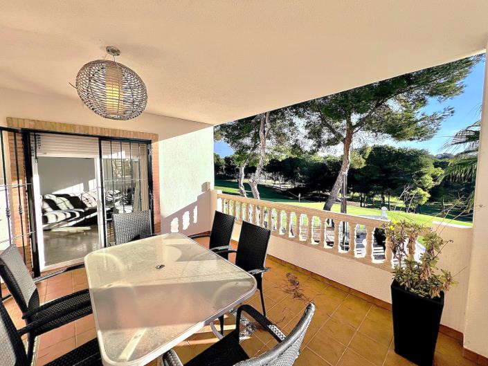 Image No.4-Villa / Détaché de 3 chambres à vendre à Cabo Roig