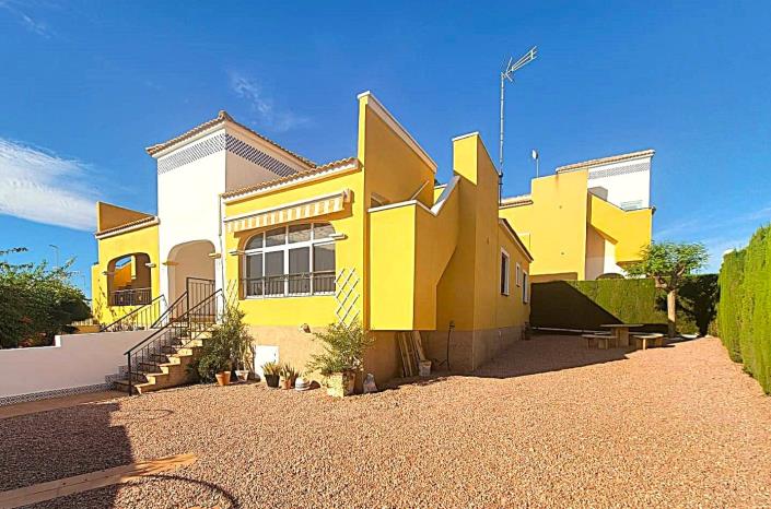 Image No.1-3 Bed Villa for sale