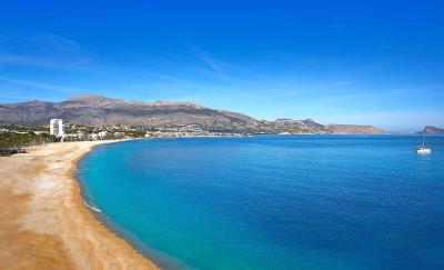 Albir6-LAlfas_del_Pi_3