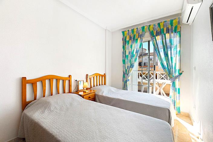 Image No.16-Maison de ville de 2 chambres à vendre à Torrevieja