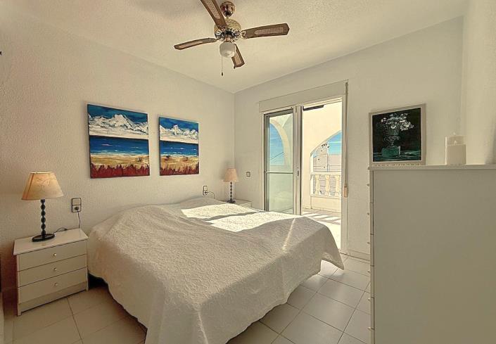 Image No.22-3 Bed Townhouse for sale