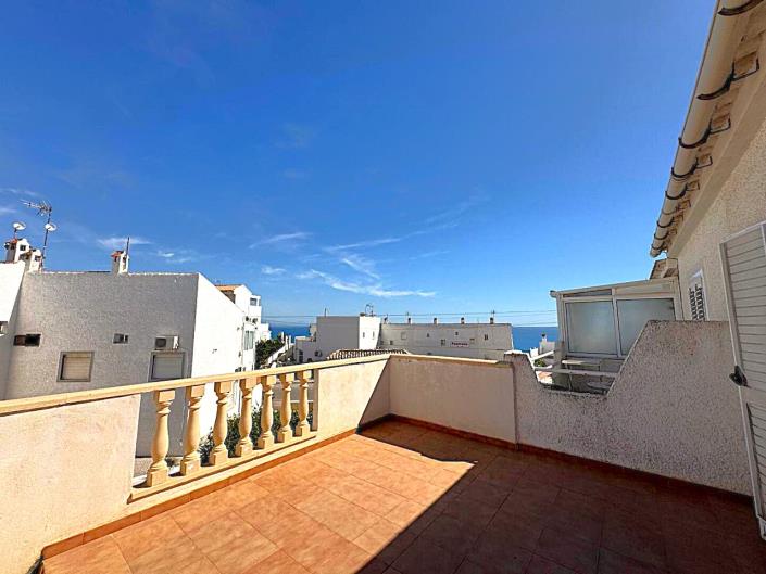 Image No.2-Maison de ville de 2 chambres à vendre à La Mata