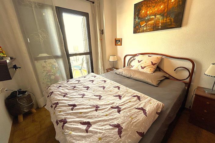 Image No.20-3 Bed Townhouse for sale