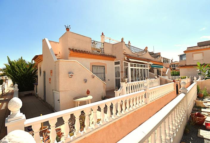 Image No.1-2 Bed Villa for sale