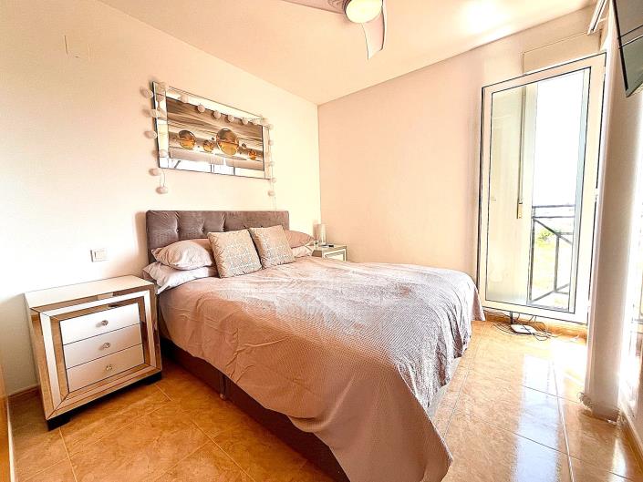 Image No.10-3 Bed Townhouse for sale