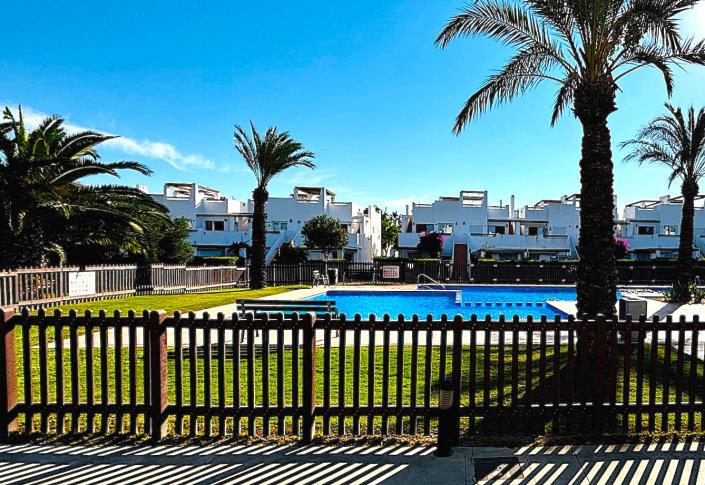 Image No.12-3 Bed Apartment for sale