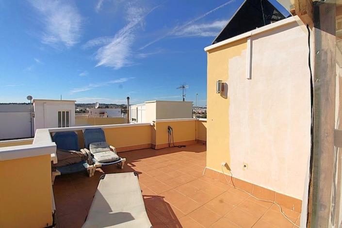 Image No.14-3 Bed Semi-Detached for sale