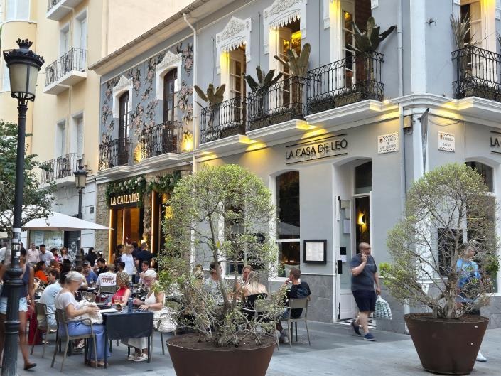 Image No.26-2 Bed Apartment for sale