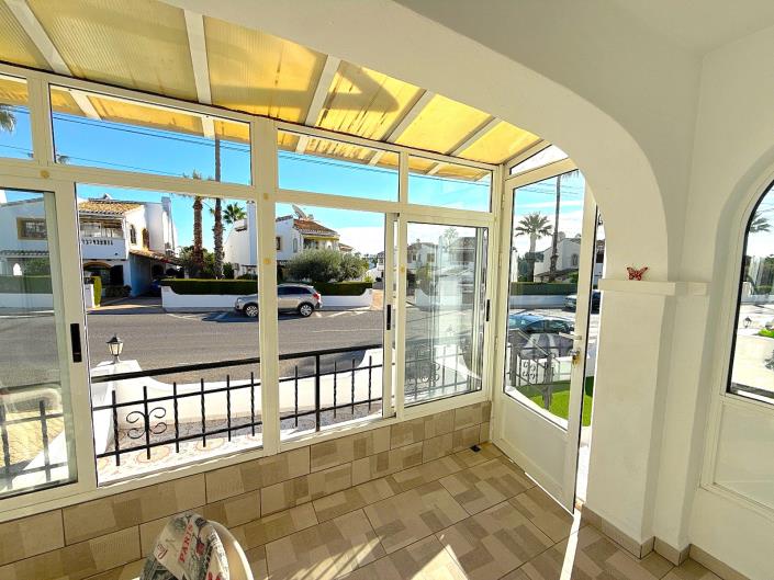 Image No.10-3 Bed Semi-Detached for sale