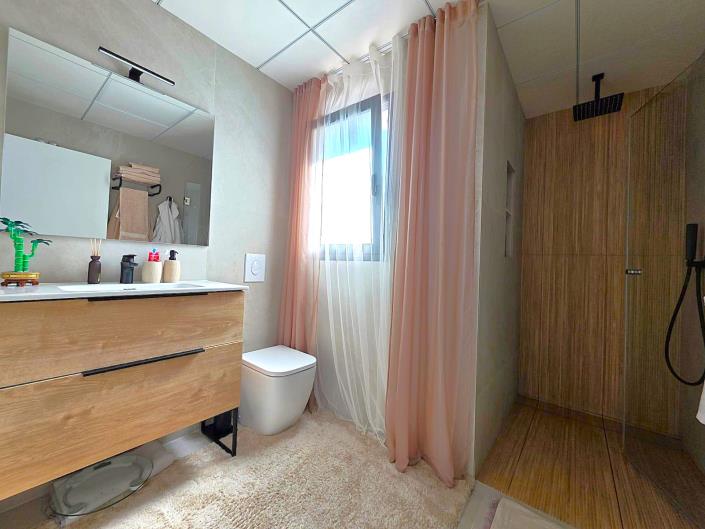 Image No.15-2 Bed Villa / Detached for sale