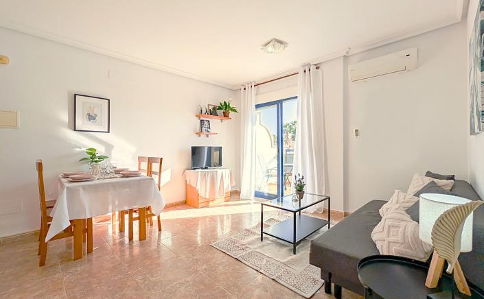 Image No.26-2 Bed Apartment for sale