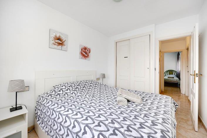 Image No.13-3 Bed Apartment for sale