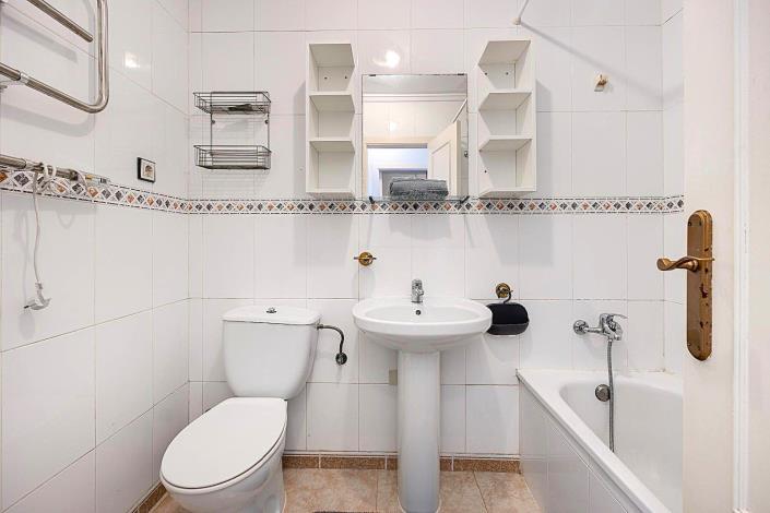 Image No.19-3 Bed Apartment for sale