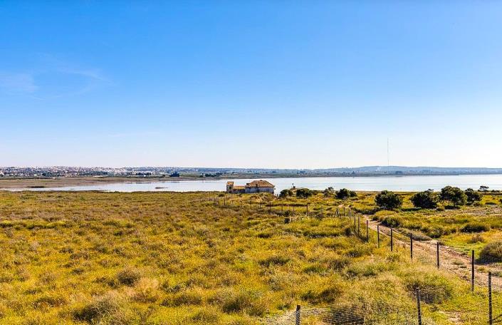 Image No.25-3 Bed Apartment for sale