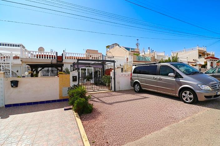 Image No.4-3 Bed House for sale