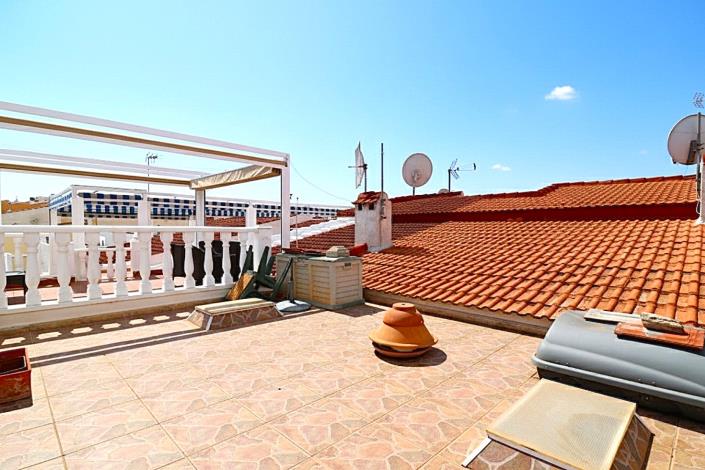 Image No.22-3 Bed House for sale