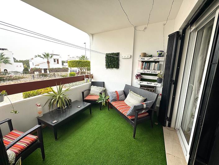 Image No.4-2 Bed Apartment for sale