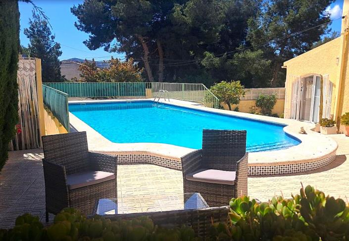 Image No.3-4 Bed Villa / Detached for sale