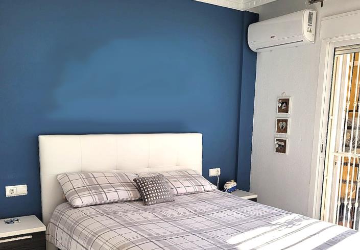 Image No.6-2 Bed Semi-Detached for sale