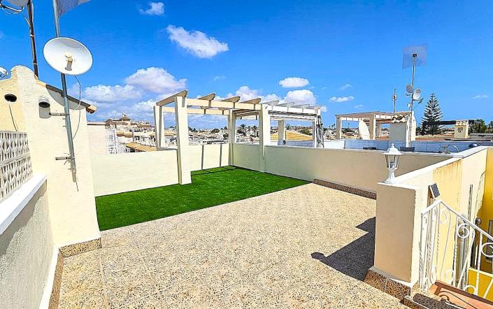 Image No.11-2 Bed Apartment for sale