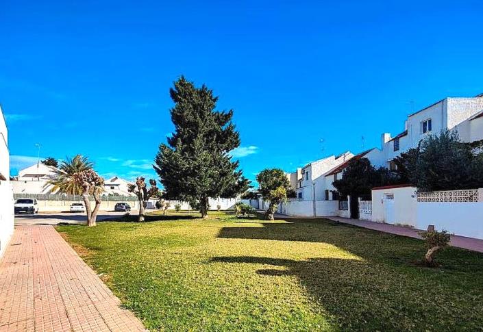 Image No.9-Maison de ville de 2 chambres à vendre à Torrevieja