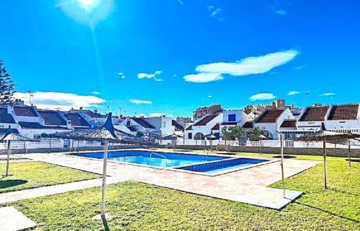 Image No.4-Maison de ville de 2 chambres à vendre à Torrevieja