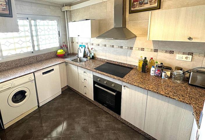 Image No.9-3 Bed Apartment for sale