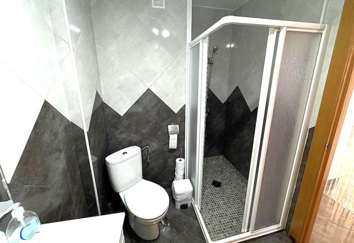 Image No.11-3 Bed Apartment for sale