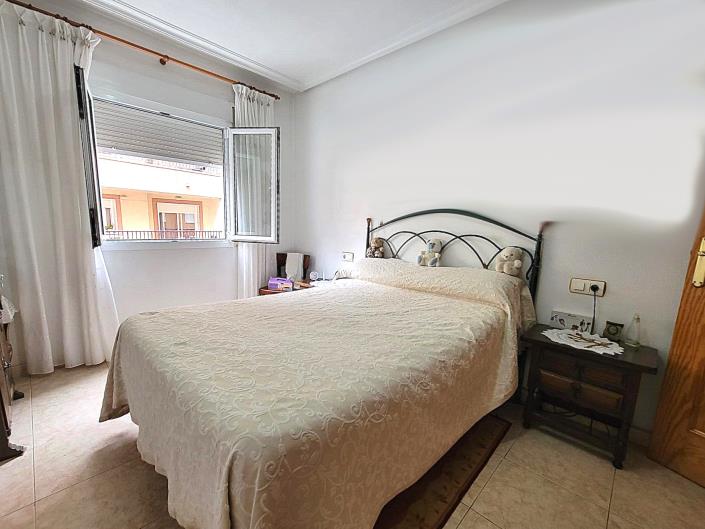 Image No.6-2 Bed Apartment for sale