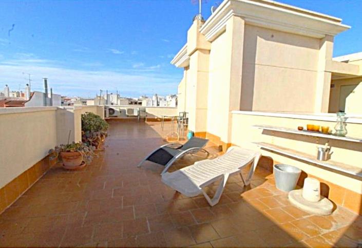 Image No.13-2 Bed Apartment for sale