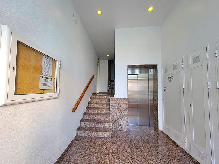 Image No.14-2 Bed Apartment for sale