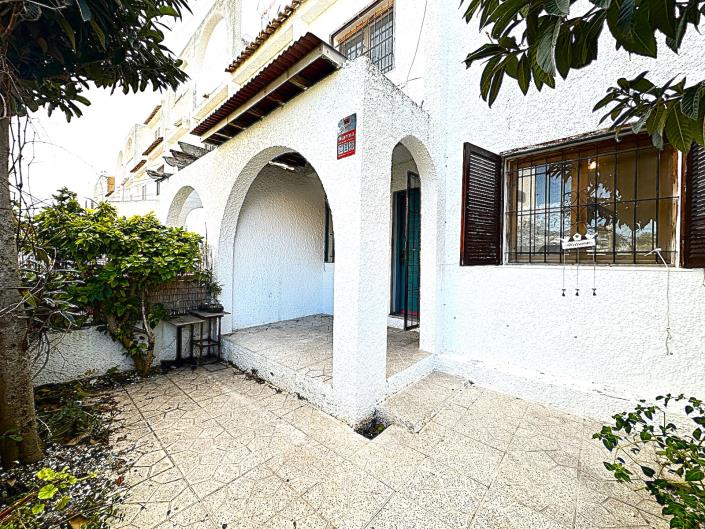 Image No.6-2 Bed Townhouse for sale