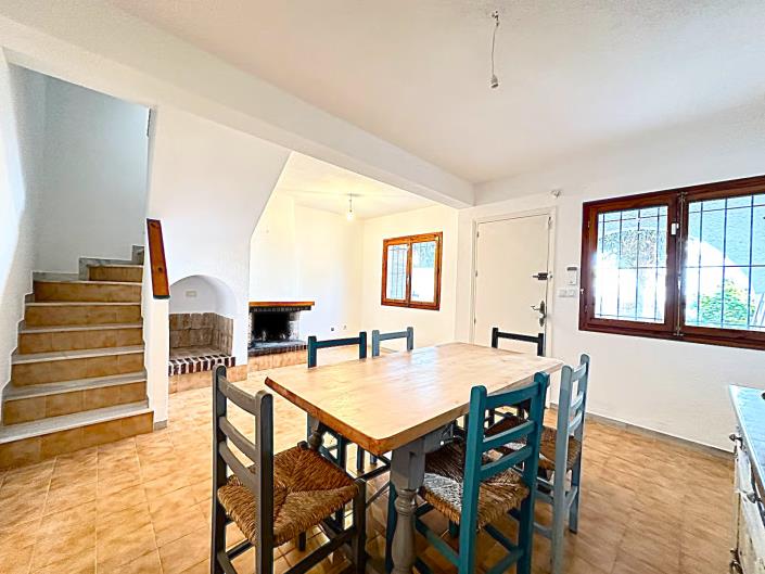 Image No.10-2 Bed Townhouse for sale