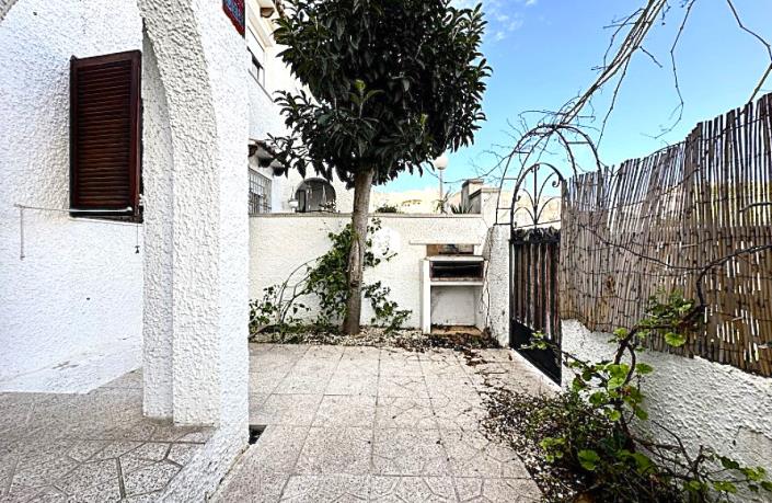 Image No.20-2 Bed Townhouse for sale