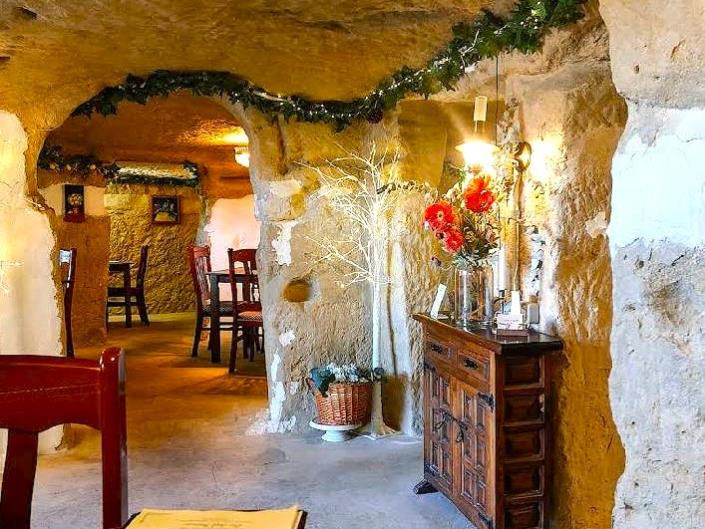 Image No.30-2 Bed Apartment for sale