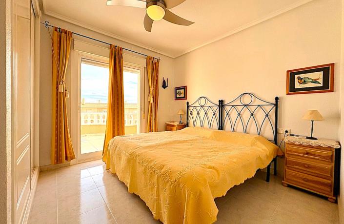 Image No.10-2 Bed Townhouse for sale