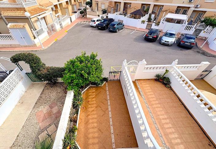 Image No.11-2 Bed Townhouse for sale