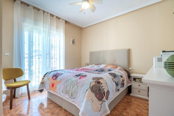 Image No.11-Jumelé de 2 chambres à vendre à Cabo Roig