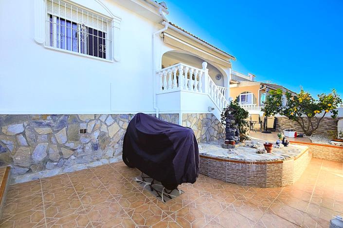 Image No.7-2 Bed Villa for sale