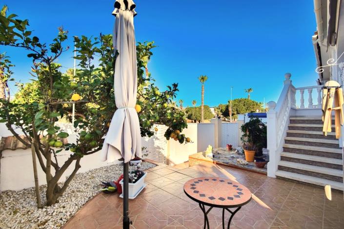 Image No.9-2 Bed Villa for sale