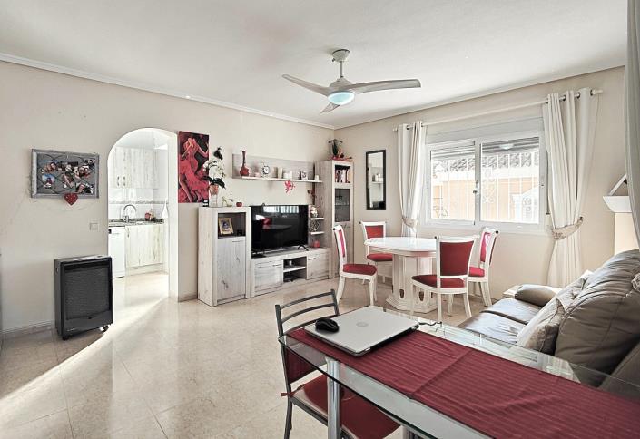 Image No.17-2 Bed Villa for sale