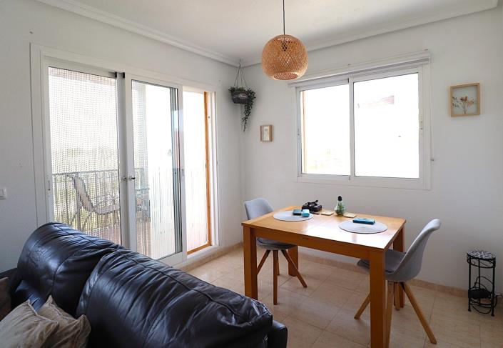 Image No.21-2 Bed Apartment for sale