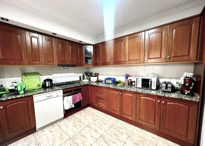 Image No.5-4 Bed Apartment for sale