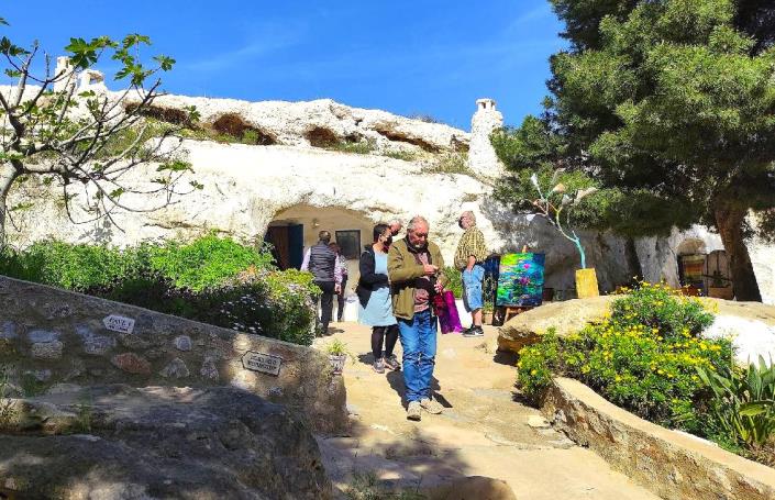 Image No.28-4 Bed Apartment for sale