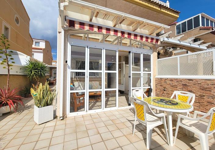 Image No.5-4 Bed Semi-Detached for sale