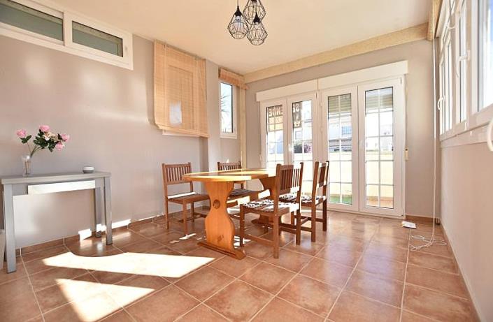 Image No.5-3 Bed Semi-Detached for sale