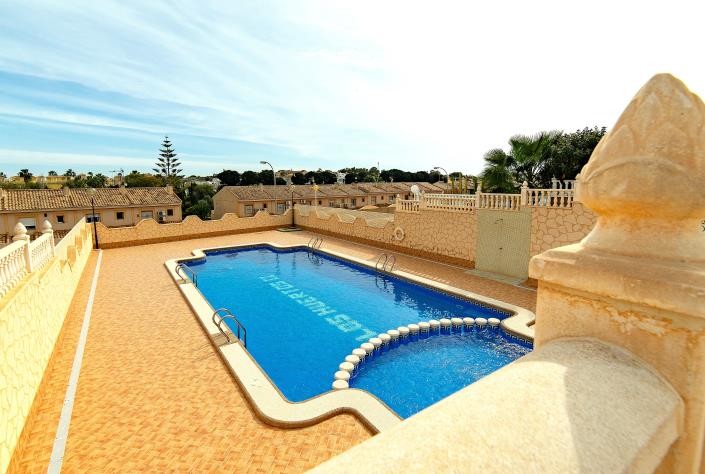 Image No.17-Villa / Détaché de 2 chambres à vendre à Los Altos