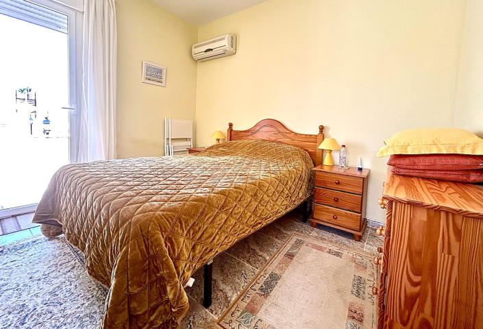 Image No.15-3 Bed Semi-Detached for sale