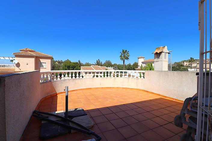 Image No.19-2 Bed Villa / Detached for sale