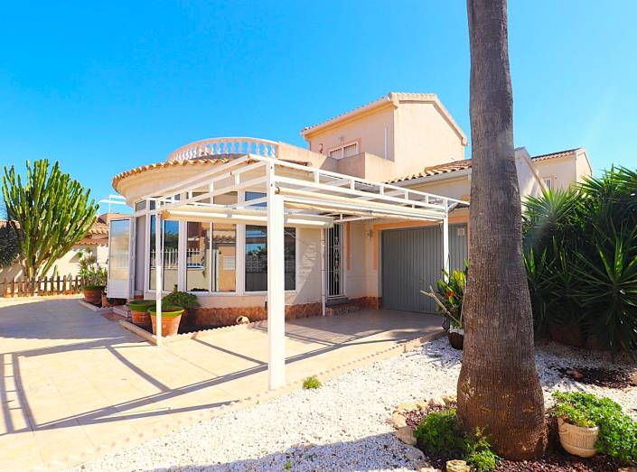 Image No.7-2 Bed Villa / Detached for sale